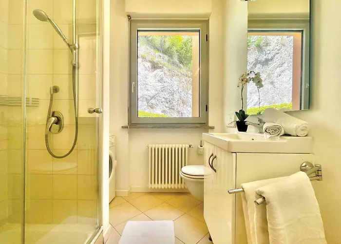 Appartement Gaeta 'lake View'